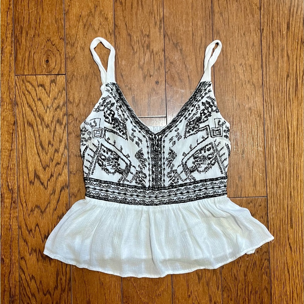 Japna Tops | Embroidered white tank top